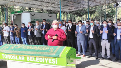 MHP lideri Bahçeli’nin ilkokul öğretmenine veda