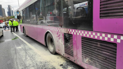 Korku dolu anlar! İçinde yolcular varken alev aldı