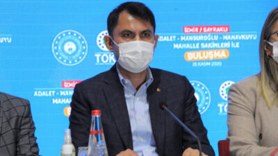 Bakan Kurum, Bayraklı’da mahalle sakinleriyle buluştu