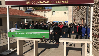 Hasret toprağa verildi, onu öldüren kardeşi tutuklandı