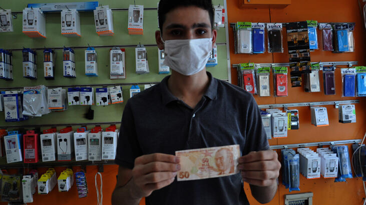 Hatalı basım 50 liraya 50 bin lira istiyor