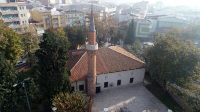 Vani Mehmed Efendi’nin torunu: İnşallah Kestel’deki caminin başına bir şey gelmez