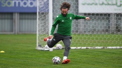Bursaspor, Özlüce’de kamp girdi
