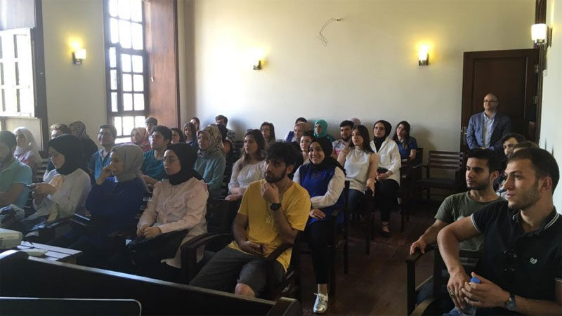 Dağ yöresine yeni eğitim dalı: Çağrı Merkezleri için eleman yetiştiriliyor 15 yıl önce öğretime başlayan BUÜ Orhaneli Meslek Yüksek Okulu,