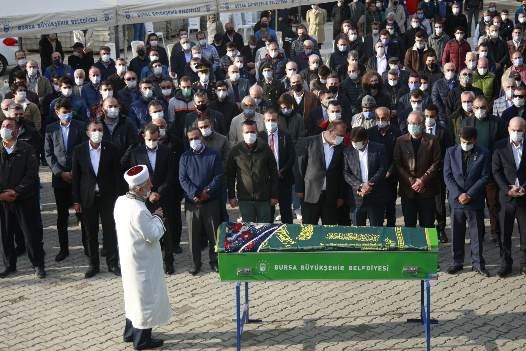 Depremde hayatını kaybetti! Bursalı Elif son yolculuğuna uğurlandı Depremde hayatını kaybetti! Bursalı Elif son yolculuğuna uğurlandı