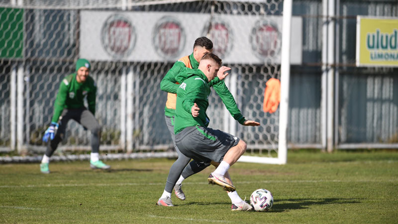 Bursaspor ara vermedi Bursaspor ara vermedi