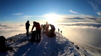 Uludağ’ın zirvesinde eksi 10 derecede sabahladılar