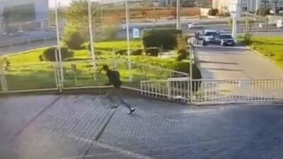 Bursa’da polise silah çekip kaçmaya çalıştı