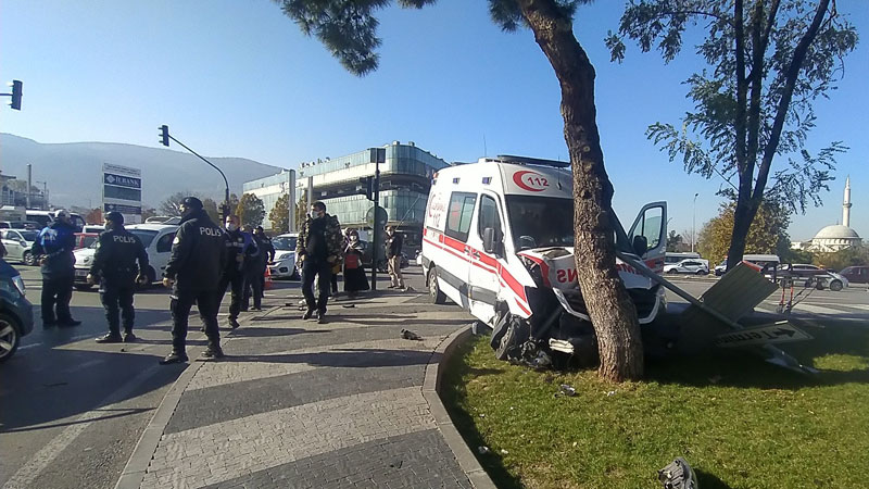 Bursa’da korkunç kaza: 5 yaralı