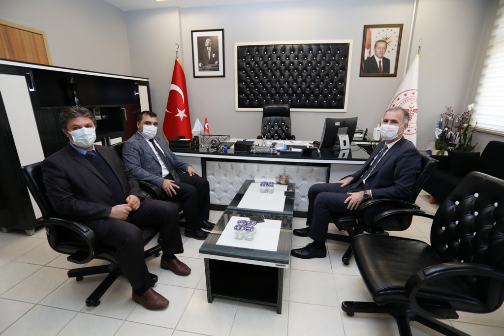 Başkan Taban’dan Başhekim Zengi’ye Ziyaret Başkan Taban’dan Başhekim Zengi’ye Ziyaret