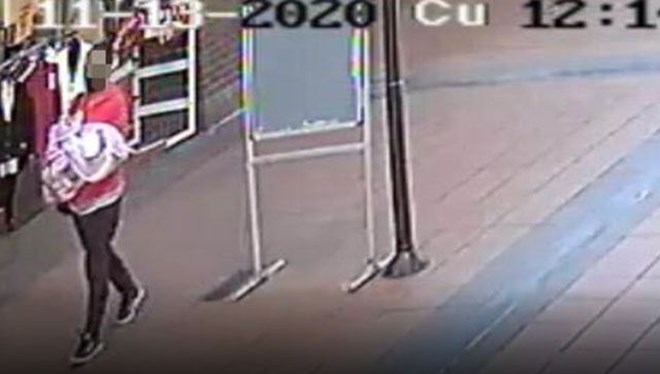 Vicdansızlığın böylesi! 3 günlük bebeğini tuvalete bıraktı