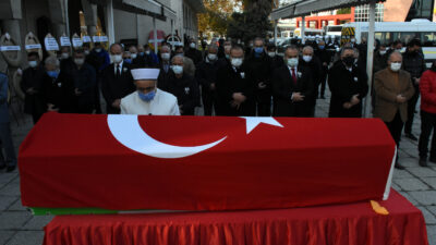 Bursa’da emekli Vali Zekai Gümüşdiş’e son görev