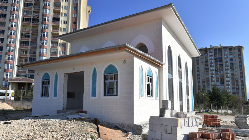 Osmangazi’den Yenikent’e modern cami