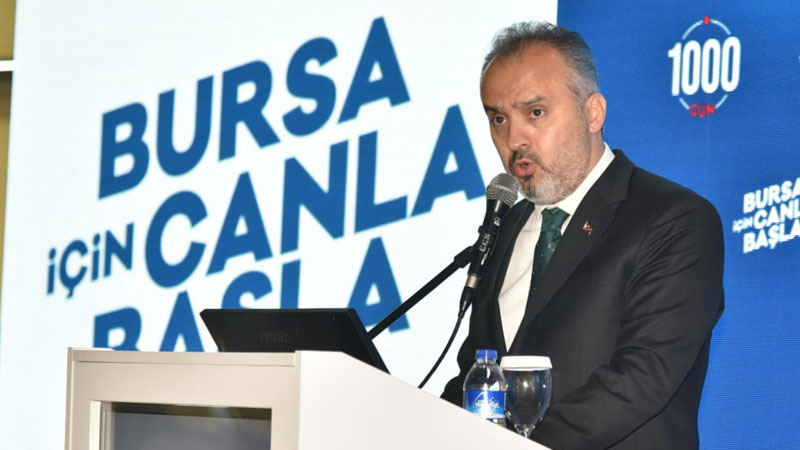 Başkan Aktaş 1050 Konutlar’daki riskli binaların detayını anlattı