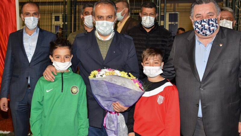 Bursa Büyükşehir Belediyesi ile Spor Toto Teşkilat Başkanlığı işbirliğinde bakım