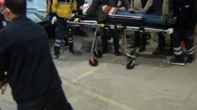 Bursa’da ani manevra yapan otomobil kazaya yol açtı gitti