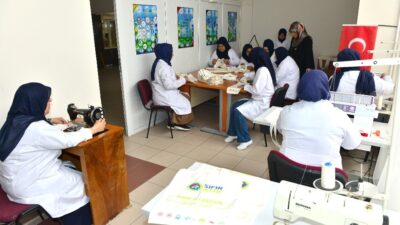 Yıldırım’ın ‘Anne Eli Değsin’ projesi Altın Karınca Ödülü ile taçlandırıldı