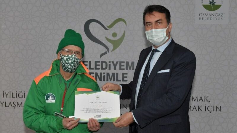 Başkan Dündar’dan pandemi kahramanlarına teşekkür