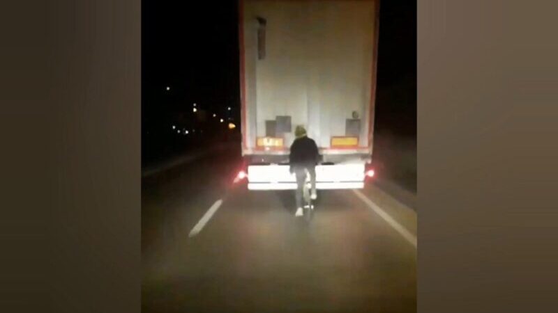 Bursa’dan pes dedirten görüntüler! Canını hiçe saydı