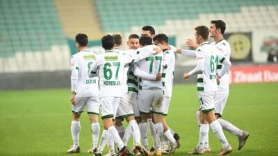 Bursaspor, 1922 Konyaspor’u ağırlıyor