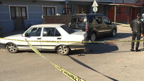 Bursa’da silahlı çatışma: Yaralılar var… Bursa’da silahlı çatışma: Yaralılar var…