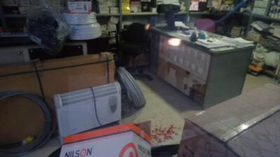 Dükkanı kurşun yağmuruna tuttular