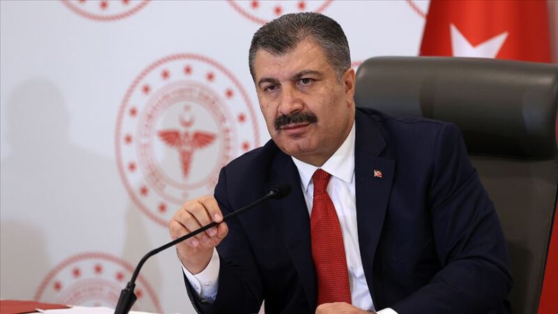 Sağlık Bakanı Fahrettin Koca, "HAFTA SONU sokağa çıkma sınırlaması yarın