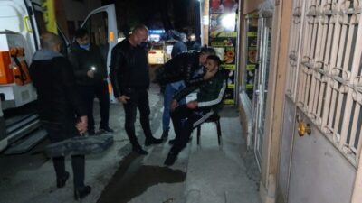 Bursa’da dükkan sahibi ile müşteri kavgası kanlı bitti!