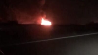 Isınan lastik, otomobili alev topuna çevirdi