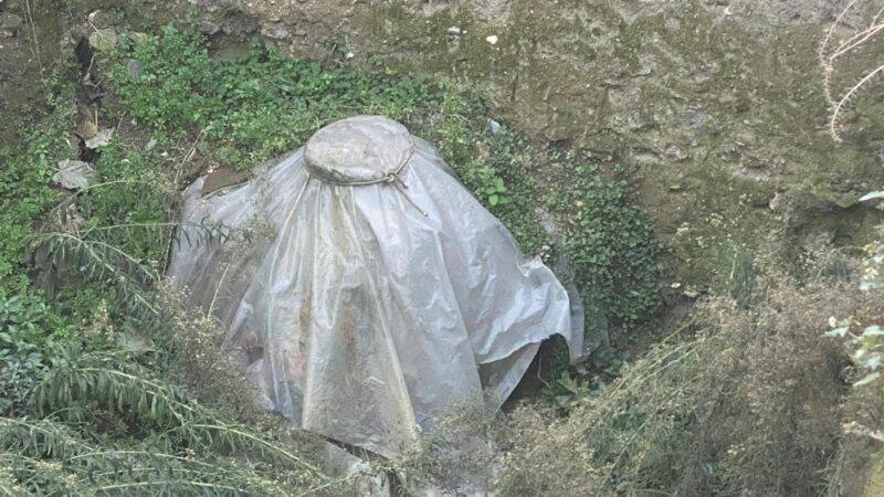 İznik’te bir evin altından küp çıktı, Müze Müdürlüğü duruma el koydu Bursa’nın İznik ilçesinde yıkılan bir evin arsa temelinden Bizans dönemine