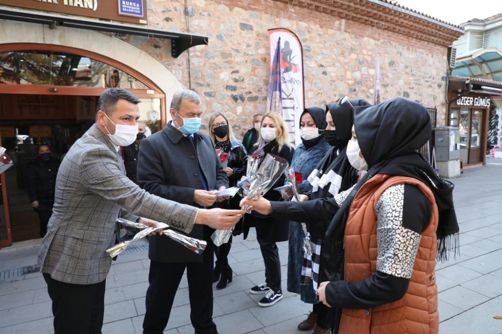 Kadına şiddet insanlık suçudur