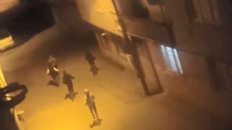 Görüntüler Bursa’dan… Polisten böyle kaçtılar