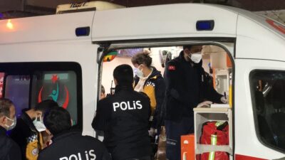 Bursa’da kız meselesi yüzünden 2 kişiyi bıçakladı