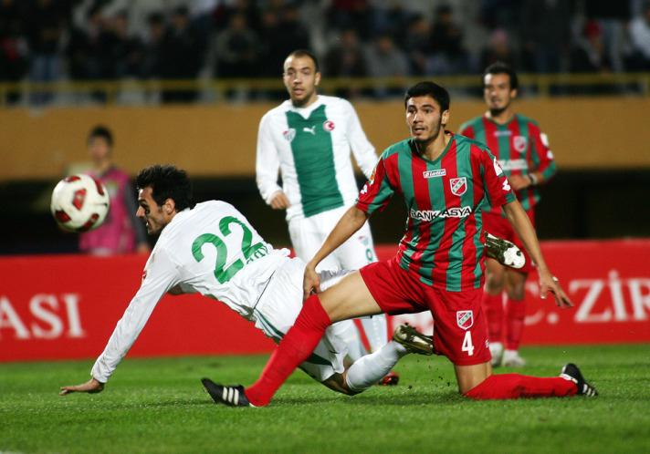 Bursaspor bu kez evinde! 10 yıl sonra yine kupada buluşuyorlar! Bursaspor bu kez evinde! 10 yıl sonra yine kupada buluşuyorlar!