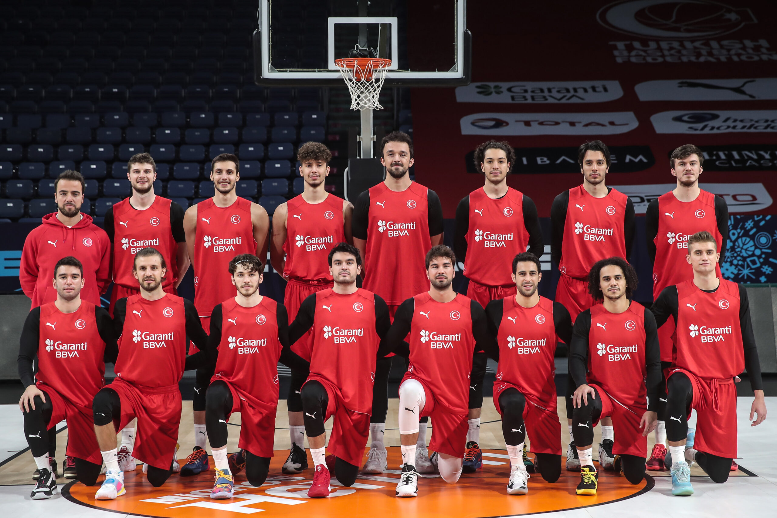 12 Dev Adam’ın rakibi lider Hırvatistan! Milli maç saat kaçta hangi kanalda? 12 Dev Adam’ın rakibi lider Hırvatistan! Milli maç saat kaçta hangi kanalda?