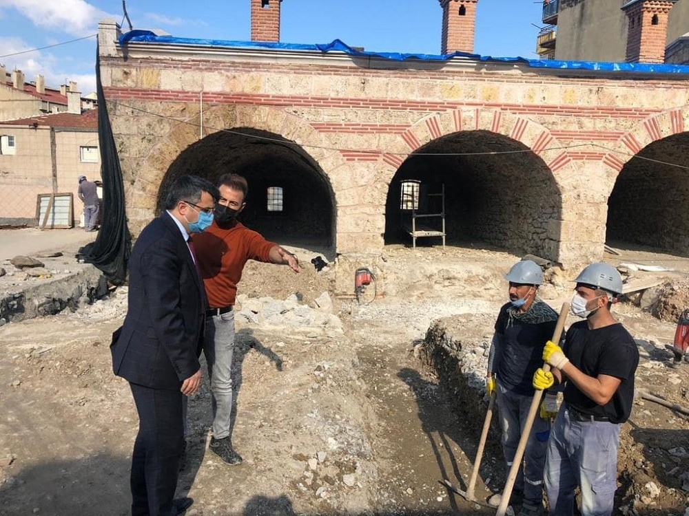 Molla Yegan özüne dönüyor Molla Yegan özüne dönüyor