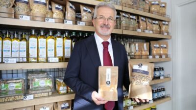 Nilüfer Bostan’da sağlıklı gıdalar halkla buluşuyor