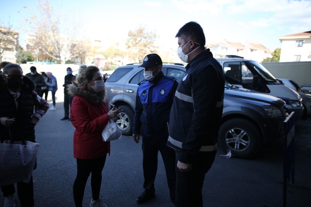Bursa’da HES kodu olmayanlara pazarda şok