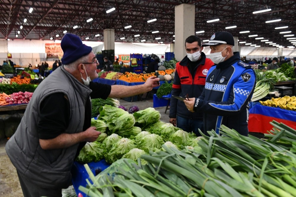 Bursa pazar esnafına HES kodu denetimi yapıldı