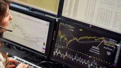 Ekimde en fazla reel getiri BIST 100 endeksinde oldu