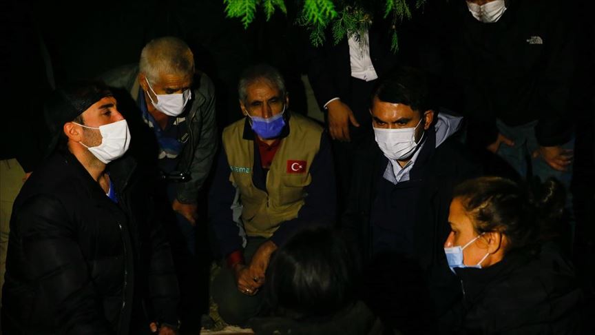 Bakan Kurum: Artık hasarlı binaların yıkım süreçlerini başlattık