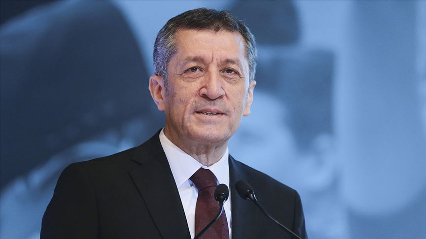 Bakan Selçuk’tan açıklama: Az daha sabır