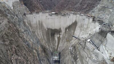 250 metreye çıktı, en yüksek baraj oldu