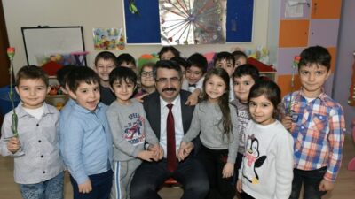 Yıldırımlı çocuklara gıda desteği