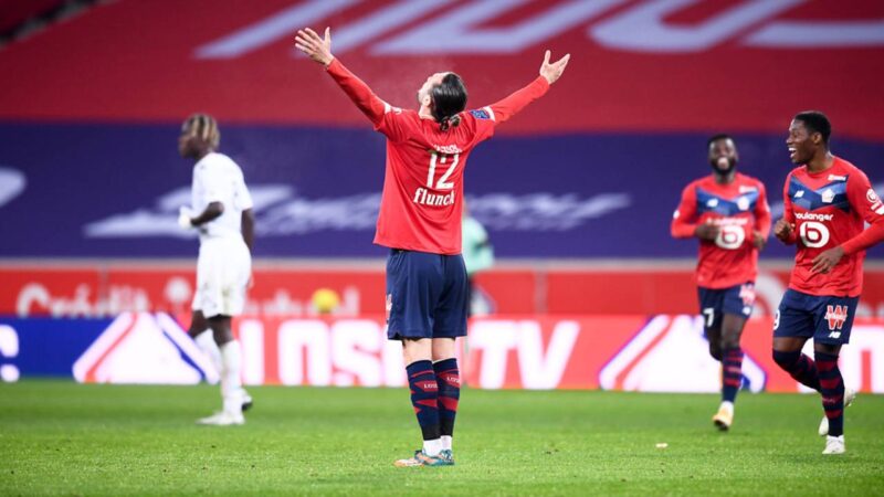  Fransa Birinci Futbol Ligi (Ligue 1) ekiplerinden Lille'de forma giyen Yusuf Yazıcı, bu