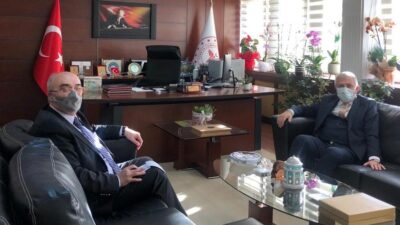 Panik yapacak kadar kötü değiliz, rehavete düşecek kadar iyi değiliz!