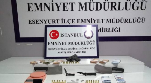 Yabancıları rehin alıp, gasp eden çete çökertildi