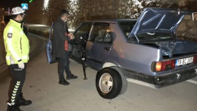 Ceza yedikten sonra şarkı söyleyip oyun oynadı