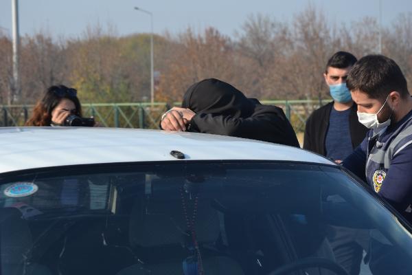 Bursa’da kısıtlamada uyuşturucu ve silahla yakalandılar! Akıl almaz savunma