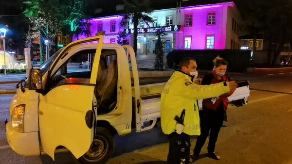 Bursa’da ehliyetsiz yakalandı! Mazereti ikinci cezadan kurtardı